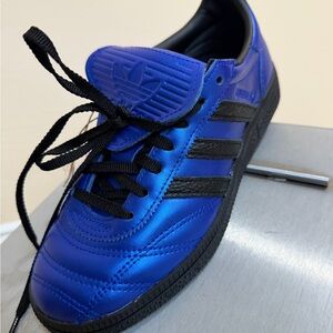 adidas handball Spezial Blue and Black Women's Sneakers